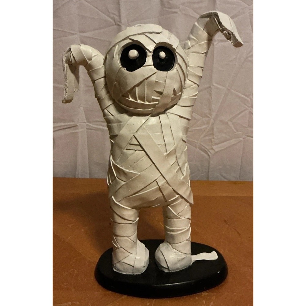 Carl The Mummy Figure 11 1/2" Halloween‎ Decoration, Unbranded